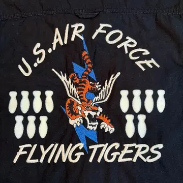 HOUSTON 밀리터리 긴팔 셔츠 블랙 FLYINGTIGERS 자수 포함