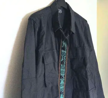 오아하카 틸로리안 테이프 밀리터리 자켓 리메이크