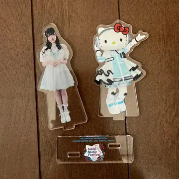 이기가리 도호쿠산 요시세 진주 산리오 콜라보 아크릴 스탠드