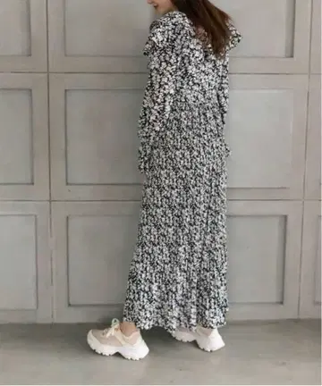 플라워 프린트 프릴 맥시 드레스