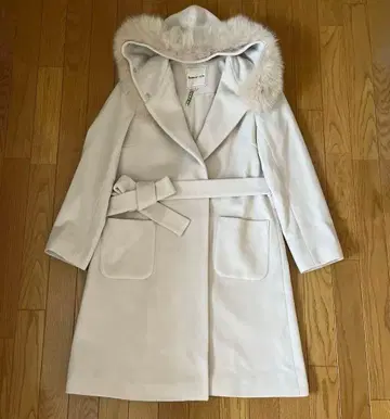 Apuweiser-riche 퍼 달린 롱 코트