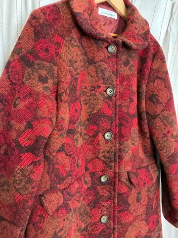 초 메루카리 장터 가격 인하 쇼와 레트로풍 디자인 1회 착용 꽃무늬 코트