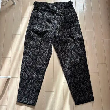MR.OLIVE 페이즐리 프린트 코듀로이 팬츠