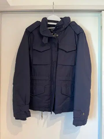 마크제이콥스 네이비 후드 부착 다운 자켓