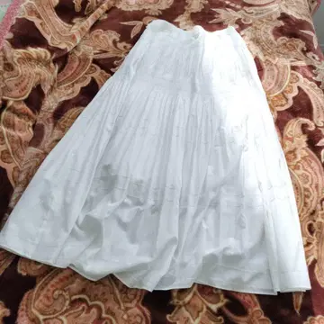 화이트 플레어 스커트 Salon adam et rope 택 포함 새상품