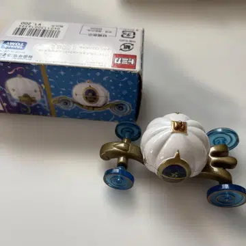 토미카 35주년 호박마차 미니카