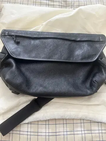 츠치야 가방 메신저 백