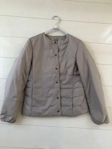 새상품 [ 무인양품 ] 경량 다운 포켓터블 노카라 자켓