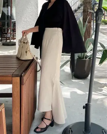 Cla STEllaR 하이웨스트 머메이드 스커트 [가죽 벨트 포함]