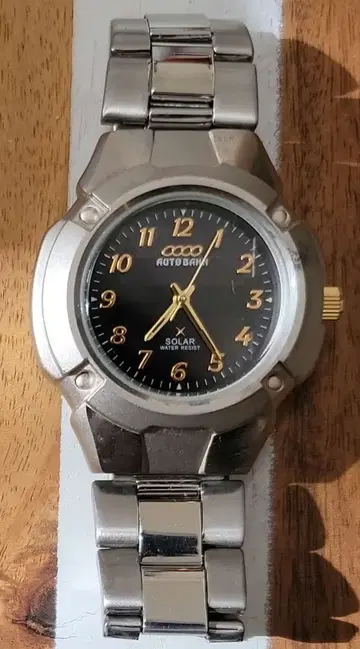 [가동품] AUTOBAN 솔라 워치 블랙 다이얼