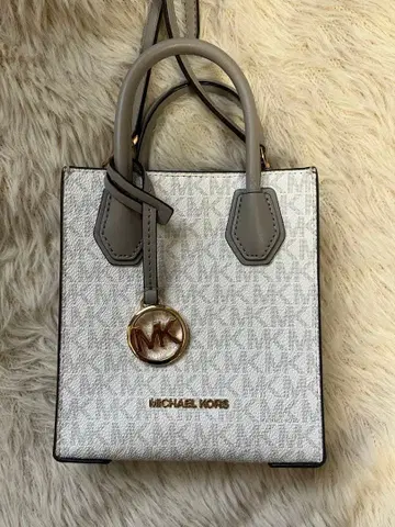 MICHAEL KORS 미니 토트백 화이트 그레이