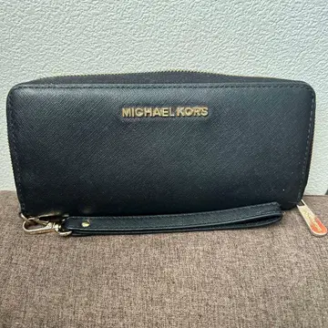 대용량 MICHAEL KORS 블랙 장지갑