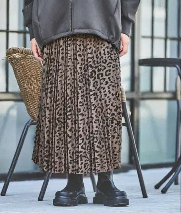 niko and - 스커트