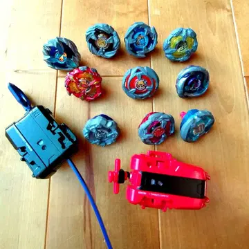 베이블레이드X 10개와 스피너 2개 묶음 판매