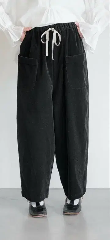 MAGALI 마가리 코튼 마이크로 코듀로이 포쉬 팬츠