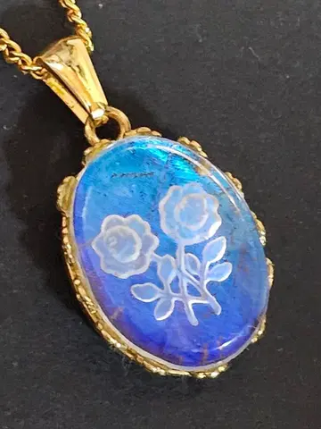 모르포 나비 인탈리오 빈티지 펜던트