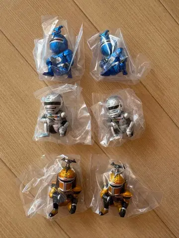 기다림 메탈 히어로의 경우 3종 6개