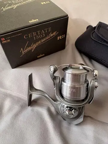 다이와 셀테이트 빈티지 커스텀 1503 새상품 미사용품