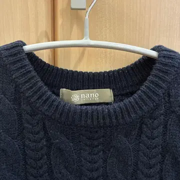 nano 다크 네이비 케이블 니트 스웨터