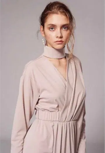 셀포드 드레스 새상품급