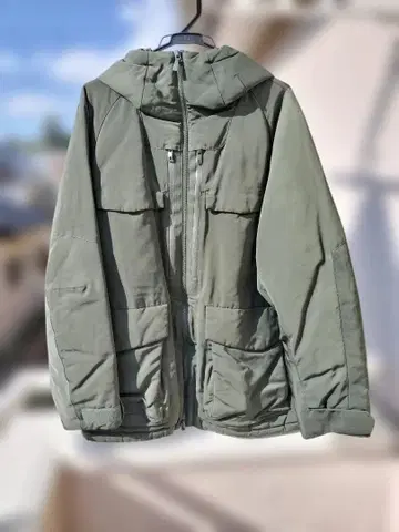 유니클로 White Mountaineering 남성용 다운 코트