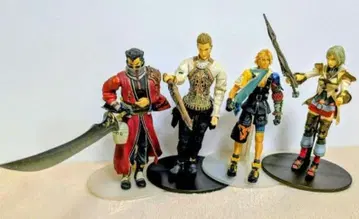 파이널 판타지 플레이 아츠 피규어 FF 가동 피규어