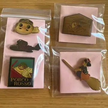 지브리 핀 배지