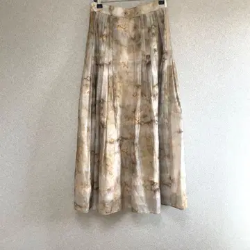 MURRAL Limestone tucked long skirt