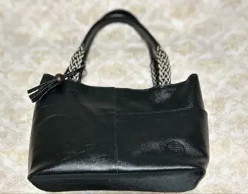 천연 가죽 사용 블랙 가죽 핸드백 뜨개질 핸들