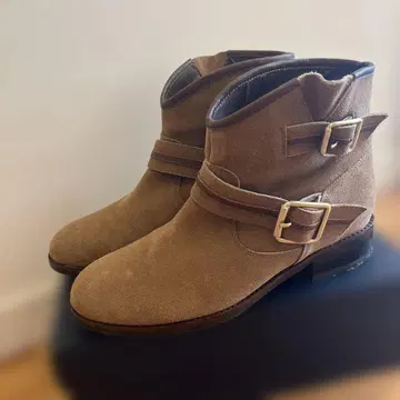 다이애나 DIANA 브라운 스웨이드 버클 숏부츠 23.5cm