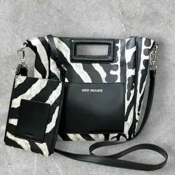 nouer 숄더백 & 스마트폰 미니백 제브라 패턴