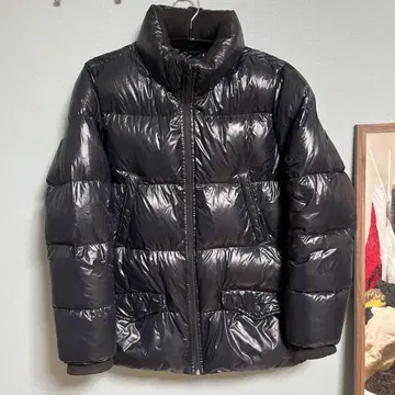 블랙 광택 다운 자켓