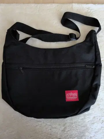 Manhattan Portage 블랙 숄더백