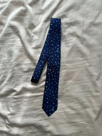 uniform experiments 넥타이