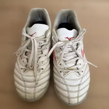 미즈노 축구화 화이트/레드 24.0