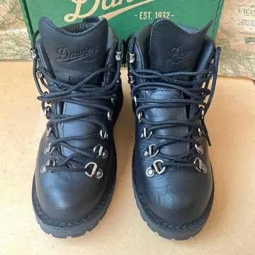 Danner 블랙 하이킹 부츠