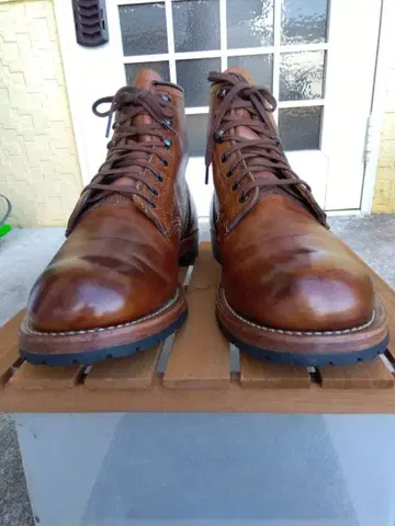 레드윙 9016 사이즈 9D