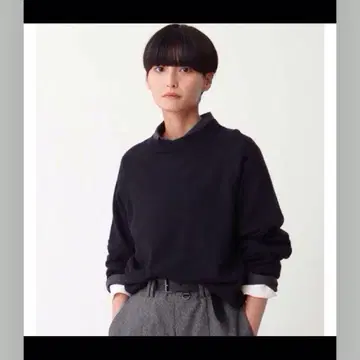 마가렛호웰 22AW 니트 washed fine merino 네이비