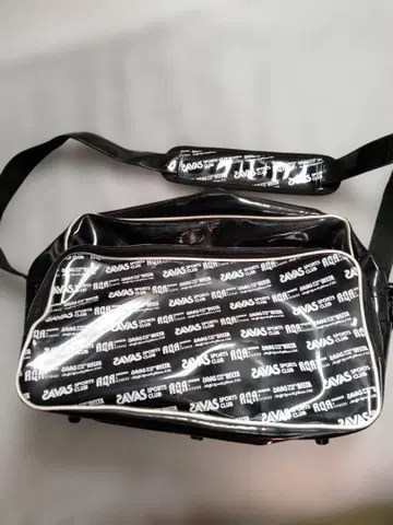 자바스의 숄더백