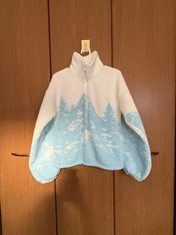 홀리스터 Gilly Hicks 보아 플리스