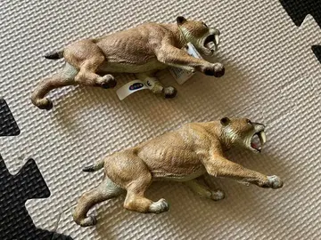 단종 파포사 사벨 타이거 피규어 동물 2010년 Papo