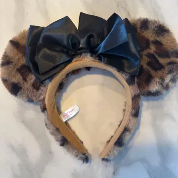 레오파드 무늬 머리띠 블랙 리본 포함