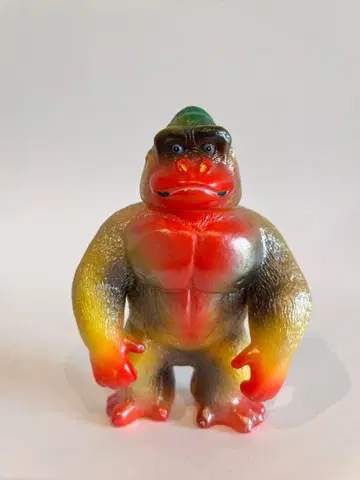 Oun up. 마운트 공방 마운트 고릴라 소프트 비닐 피규어