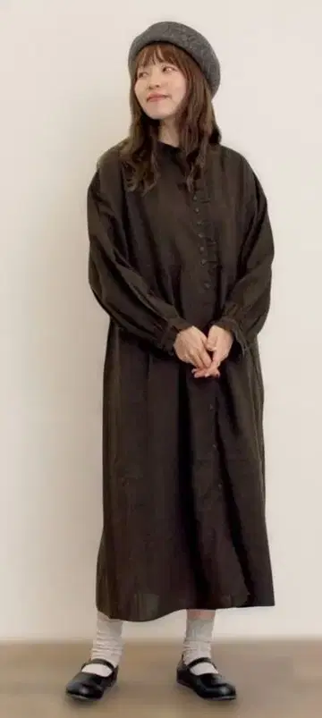 Cross x Linen 프릴 원피스