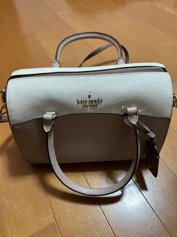 케이트 스페이드 핸드백 화이트/베이지