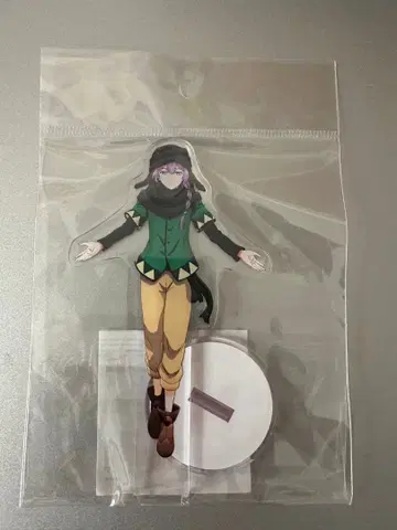 아크릴 스탠드 그린과 베이지