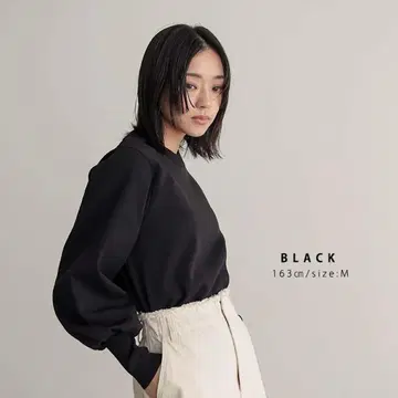 포씨 롱 리브 볼륨 소매 니트 풀오버 블랙