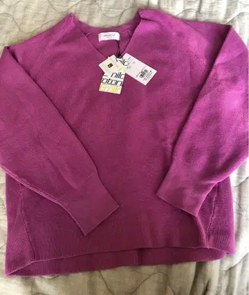 새상품 오페크 니트 핑크 퍼플 코튼 V넥