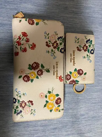 kate spade 플라워 프린트 장지갑과 키케이스 세트