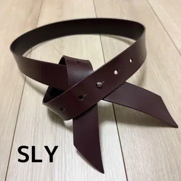 [ 컨디션 최상 ] SLY 다크 브라운 리본형 벨트